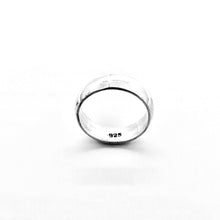 Load image into Gallery viewer, Argolla Ring – Classic Rounded Band in .925 Sterling Silver