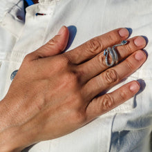 Load image into Gallery viewer, Serpiente Ring – Sculptural Snake Design in .925 Sterling Silver