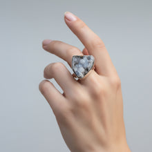 Load image into Gallery viewer, Geode Ring – Raw Crystal Statement, Adjustable Ring in .925 Sterling Silver
