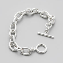 Load image into Gallery viewer, Encadenado Bracelet – Bold Linked Chain Statement in .925 Sterling Silver
