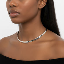 Load image into Gallery viewer, Lisa Choker - Handmade 6 mm .925 Sterling Silver Choker in Mexican Silver
