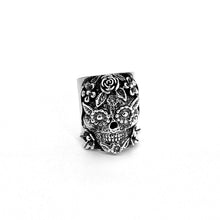 Load image into Gallery viewer, Calavera Ring – Bold Skull Statement in .925 Sterling Silver
